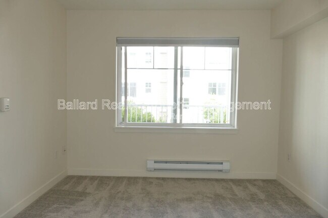 Building Photo - 1545 NW 57th St