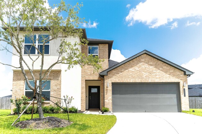Primary Photo - 30030 Foxtail Pne Ct