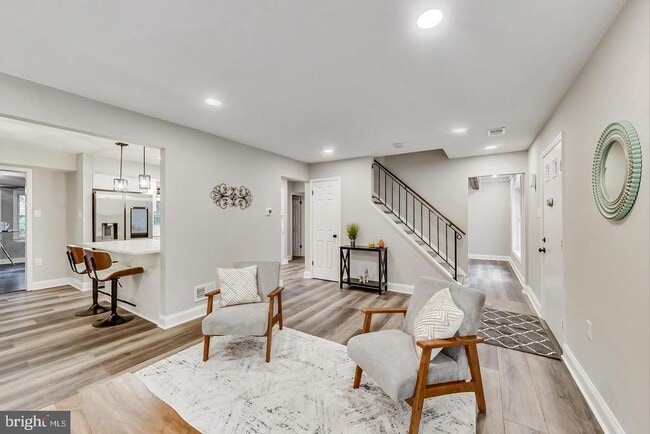 Building Photo - 8530 Monticello Ave