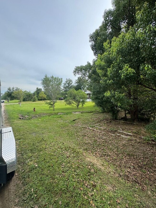 Building Photo - 16590 Gaskin St