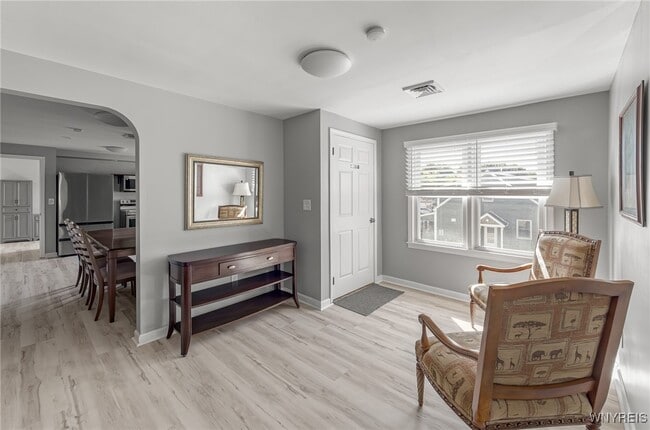 Building Photo - 273 Division St