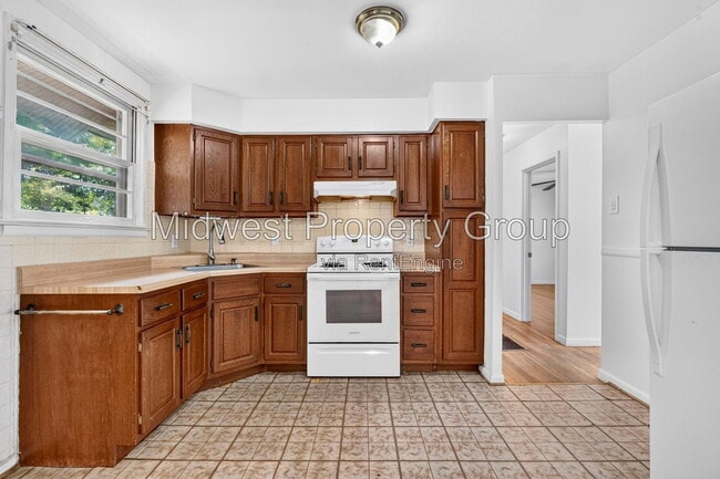 Building Photo - 59 Fenwick Dr