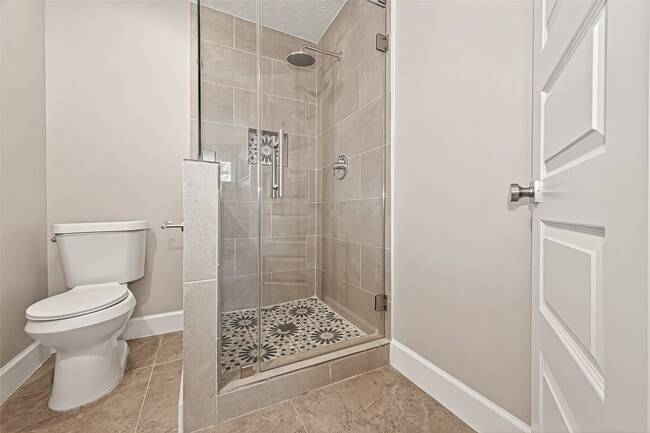 Building Photo - 1611 Drexel Dr