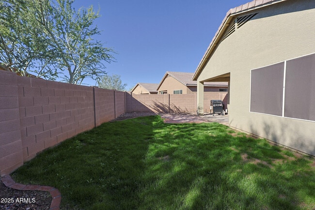 Building Photo - 1623 W Owens Way