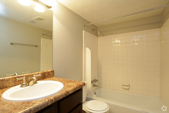 Bathroom - Elevate at The Pointe