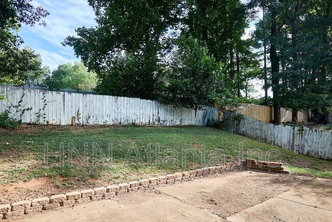 Building Photo - 3882 Springleaf Point