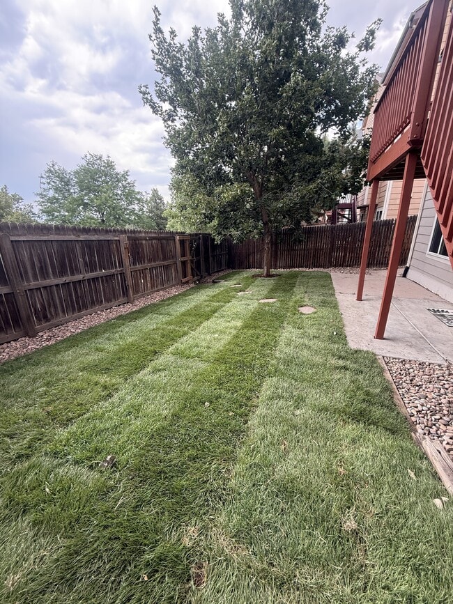 Building Photo - 7175 Leeside View