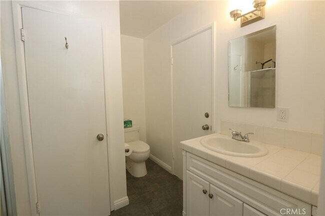 Building Photo - 16572 Patricia Ln