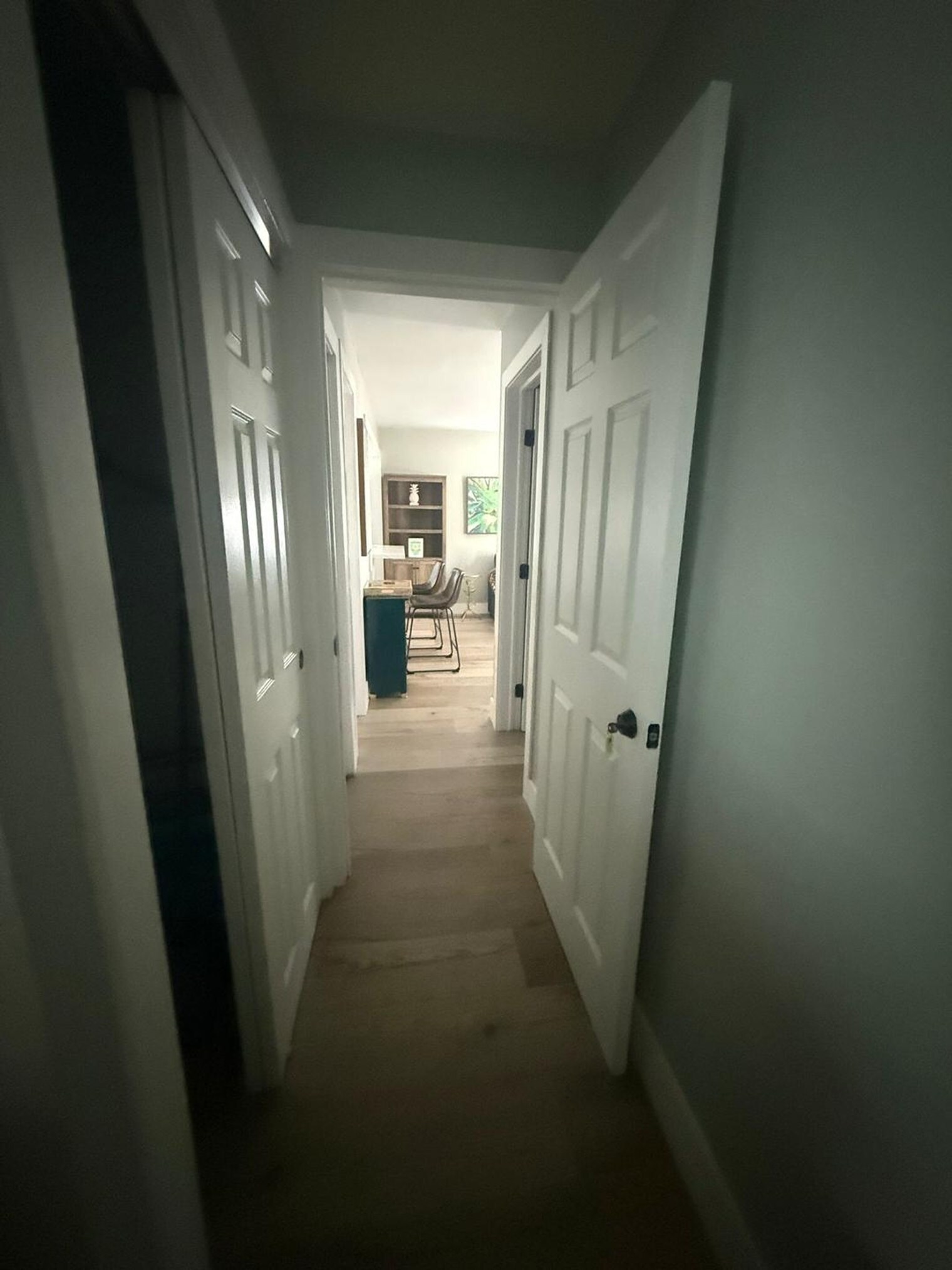 Building Photo - 320 Walnut St