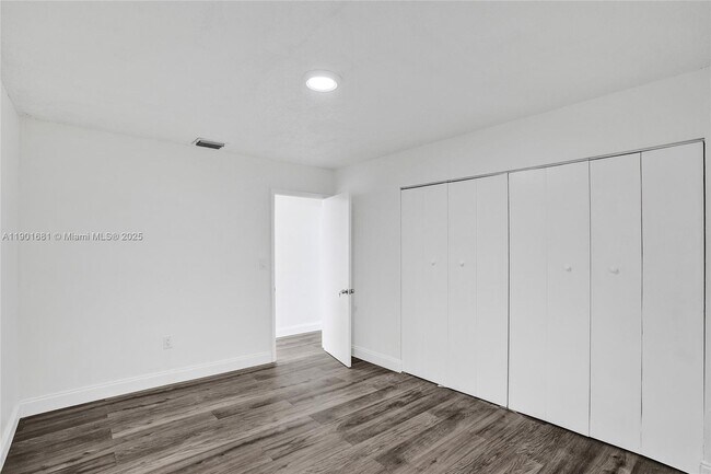 Building Photo - 5750 NW 111th St
