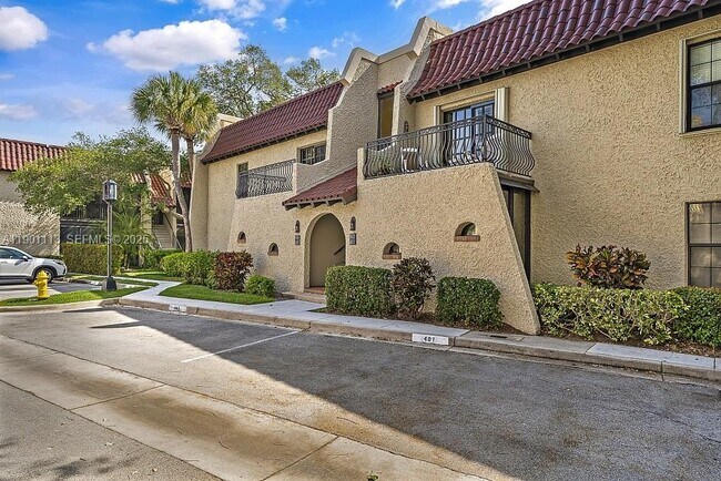 Building Photo - 5151 Jimmy Buffett Mem Hwy