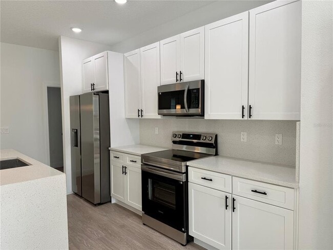 Building Photo - 1393 W Lorraine Dr