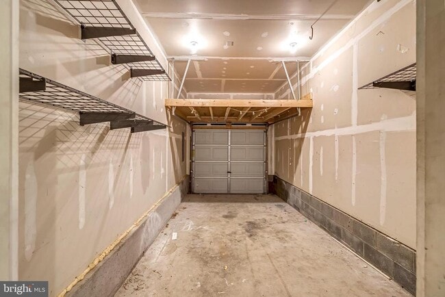 Building Photo - 304 Wheatley Dr