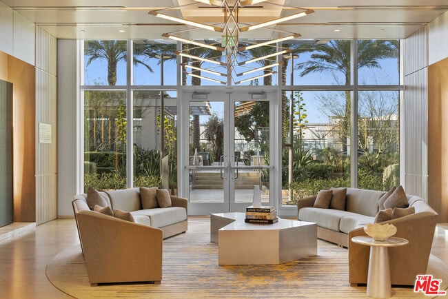 Building Photo - 877 Francisco St