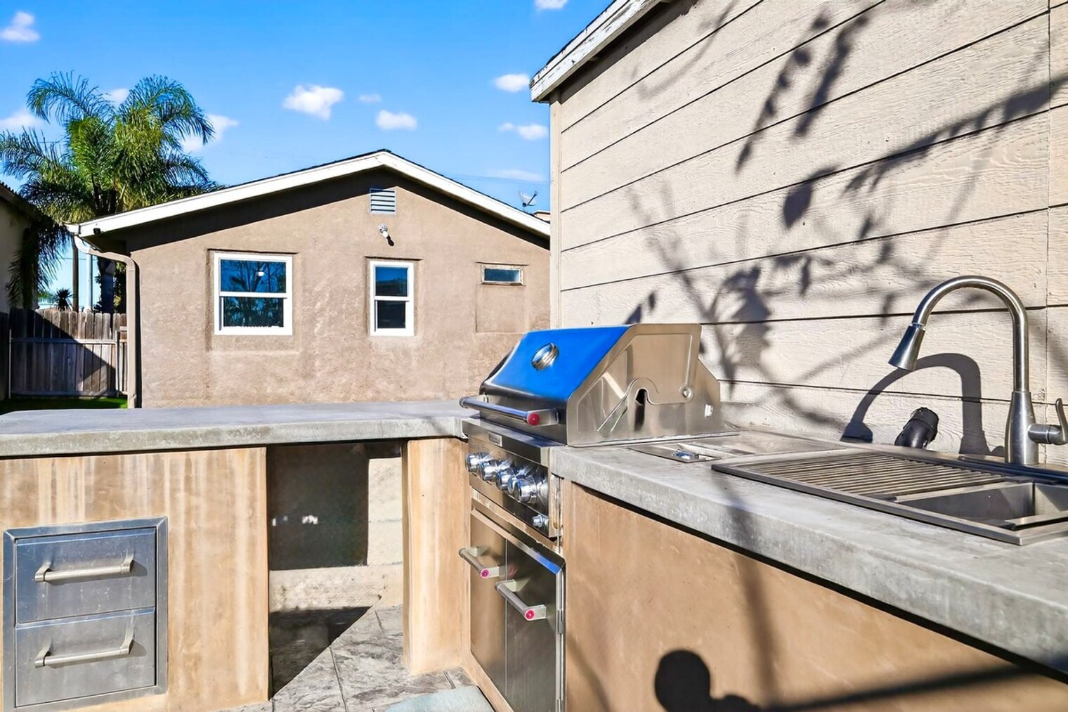 Building Photo - 4045 C St