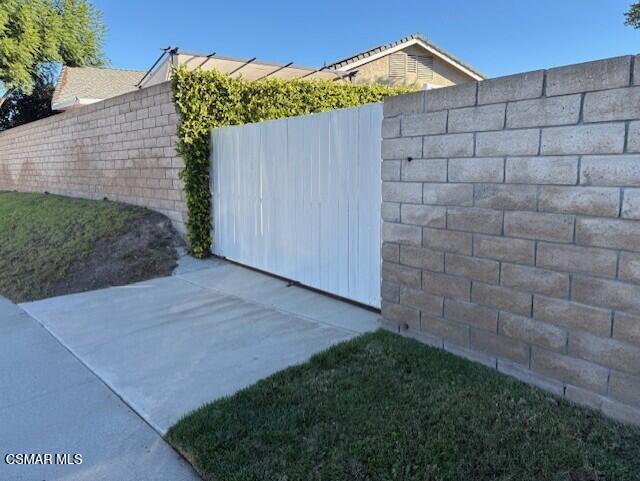 Building Photo - 205 Larkhill St