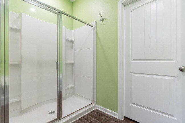 Building Photo - 303 Merlin Ct