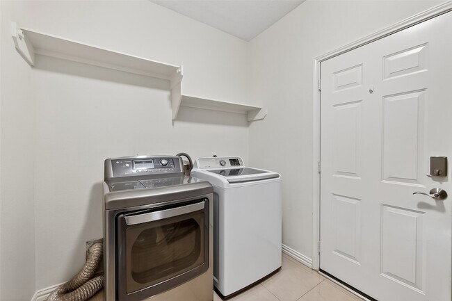 Building Photo - 19326 Colony Trail Ln