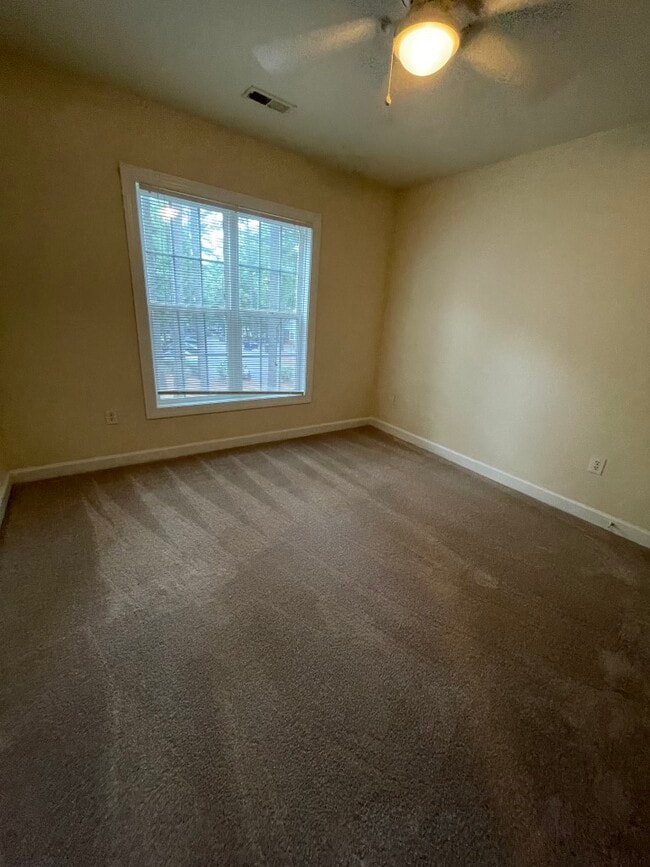 Building Photo - 2609 Broad Oaks Pl