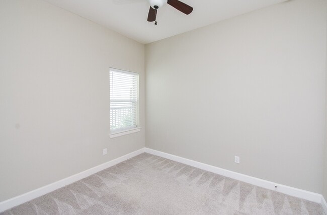 Building Photo - 19535 Shady Hike Ln