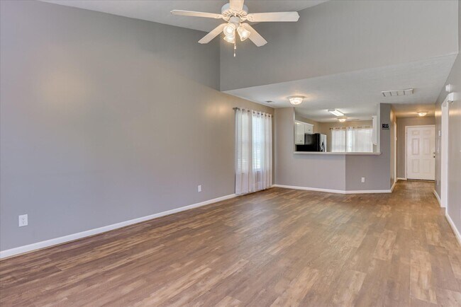 Building Photo - 131 Bevington Dr