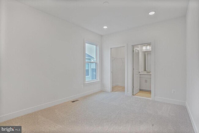 Building Photo - 42779 Cannon Chapel Dr