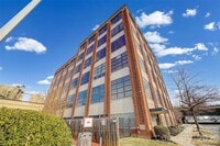 Building Photo - 715 N Graham St