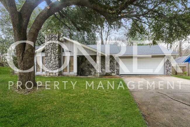 Primary Photo - Lovely 3 Bedroom in Clinton