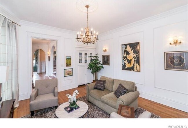 Building Photo - -- AVAILABLE JULY 15TH --  4 BR / 3.5 BA Gorgeous Home in The Fan, Available July 15tht!