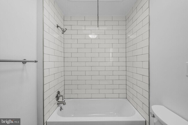 Building Photo - 3871 Terrace St