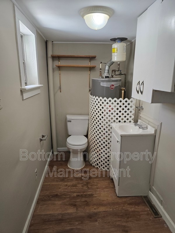 Building Photo - 184 Cabarrus Ave E