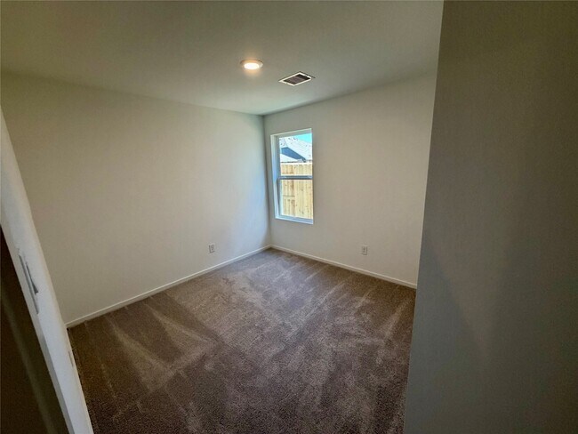 Building Photo - 28722 Bottom Grass Trl