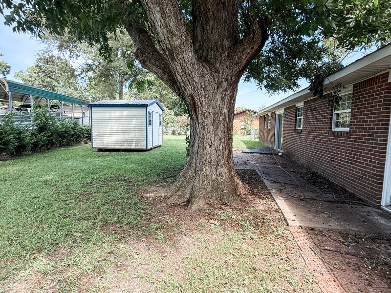 Building Photo - 128 Barnesdale Dr