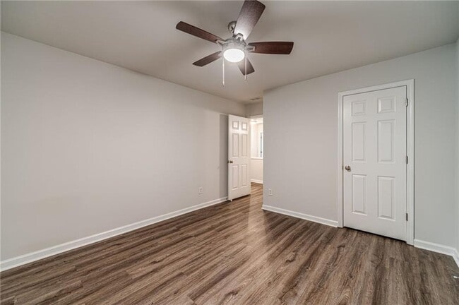 Building Photo - 2061 Fosco Dr NW