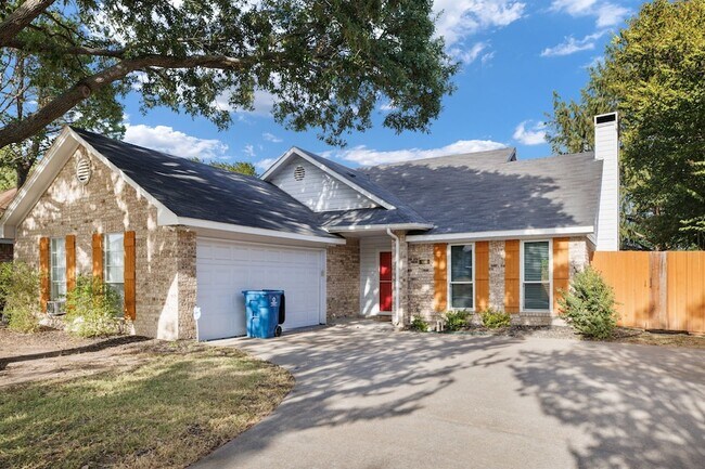 Building Photo - 128 Overbrook Dr