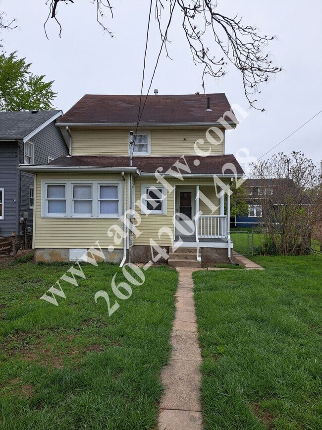 Building Photo - 1707 Bayer Ave