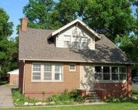 Building Photo - 1113 N Saginaw St