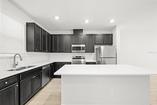 Building Photo - 2966 Voyager Ave