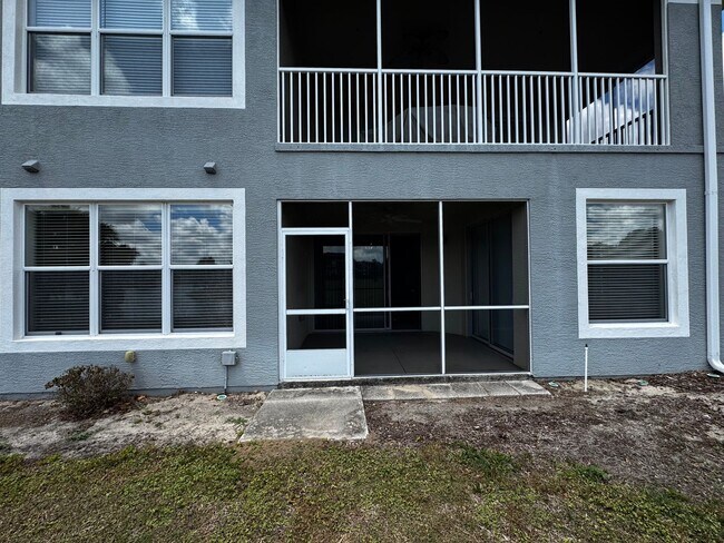 Building Photo - 4401 SW 52nd Cir