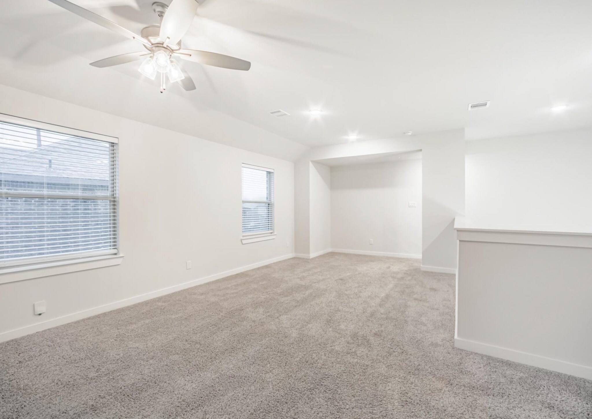 Building Photo - 27028 Hidden Rock Ct