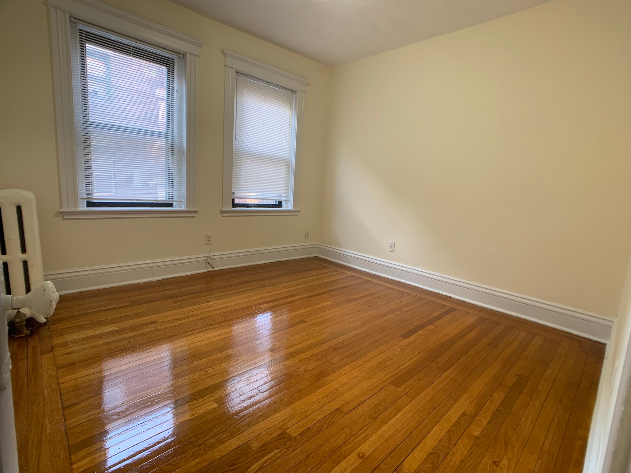 Building Photo - 23 St Lukes Rd