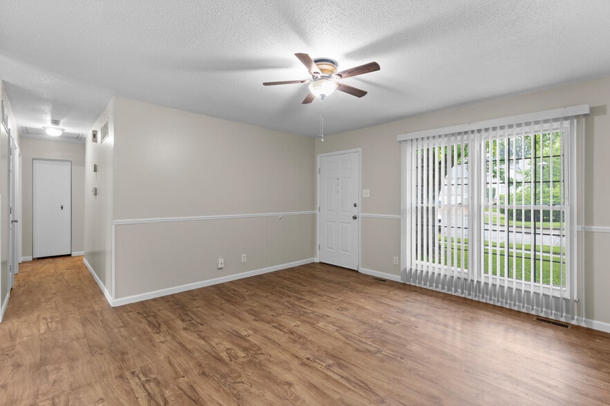 Building Photo - 3066 Grassy Valley Dr