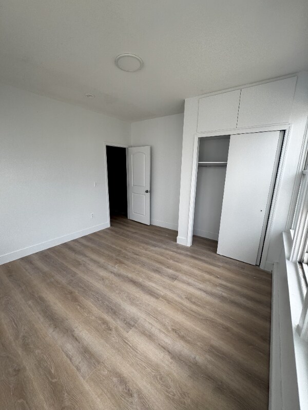 Building Photo - 732 Pennington St