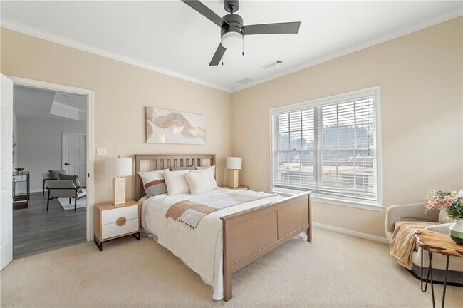 Building Photo - 870 Longstone Landing