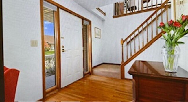 Building Photo - 3 Bedroom / 3.5 Bath House in Peoria