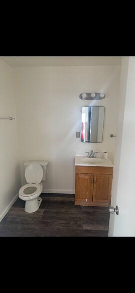 Building Photo - 6131 Choctaw Dr