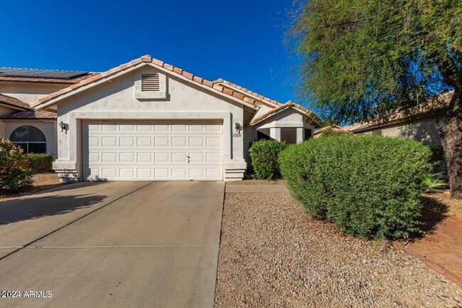 Building Photo - 4326 E Rosemonte Dr