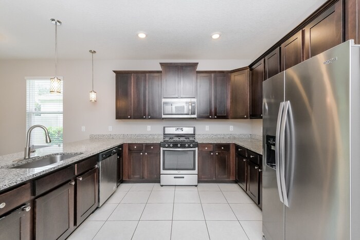 Building Photo - 8104 Sequester Loop