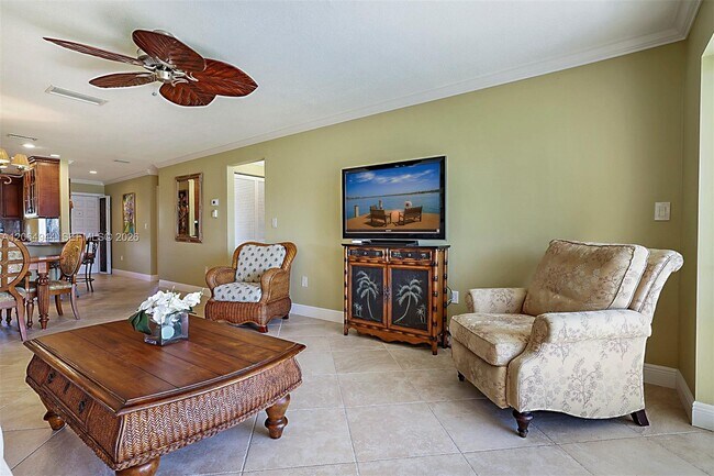 Building Photo - 100 Intracoastal Pl