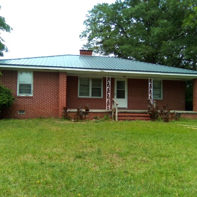 Primary Photo - 3305 Carey Rd